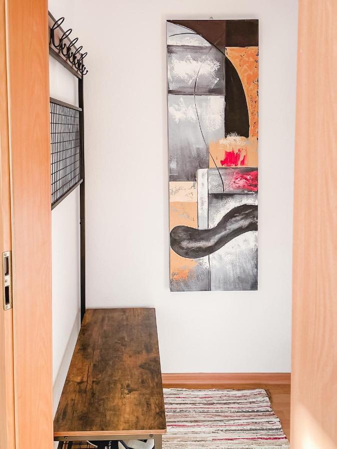 Schoene Wohnung, Eigene Terrasse, Privater Parkplatz, Wi-Fi, Waschmaschine, 3P Chemnitz Zewnętrze zdjęcie